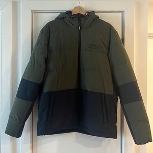 Oakley Ski Jacket Size M